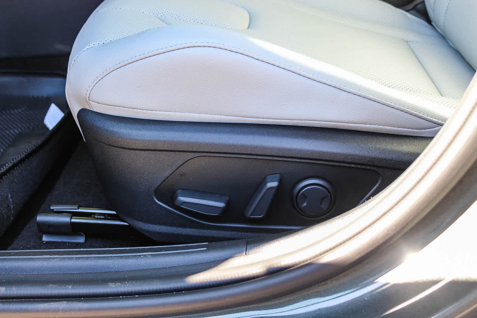 Thumbnail: 2025 Hyundai Elantra - 26