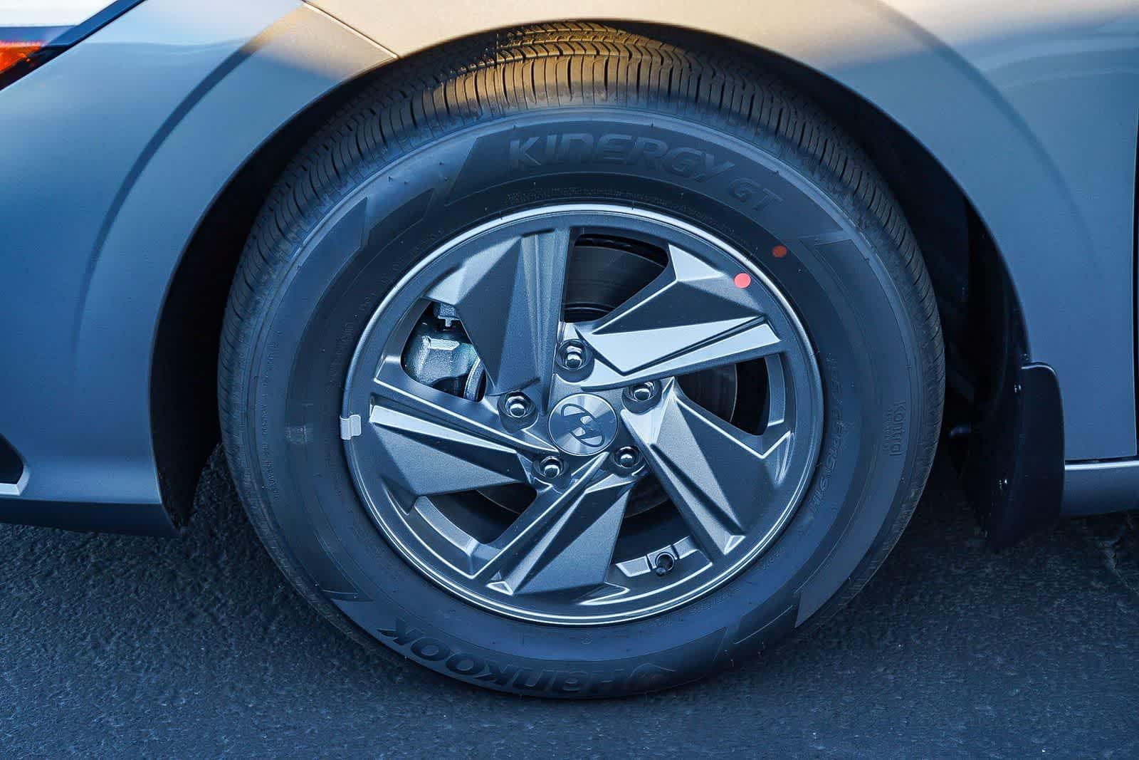 Thumbnail: 2026 Hyundai Elantra - 10