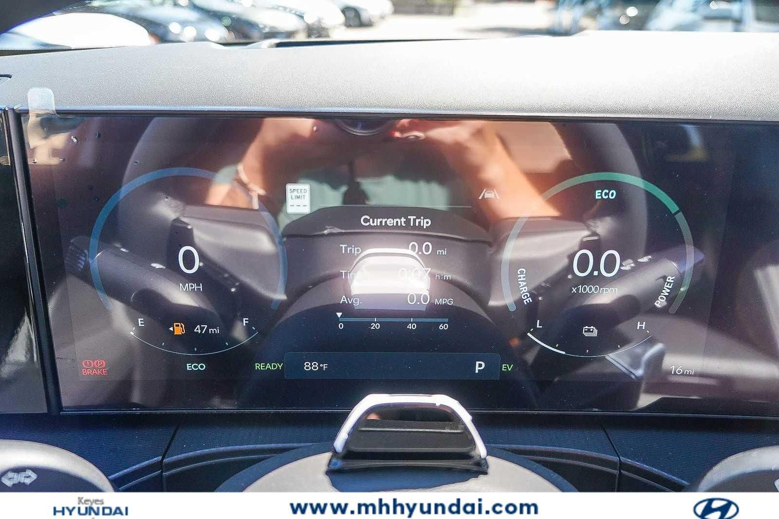 Thumbnail: 2026 Hyundai Santa Fe - 27