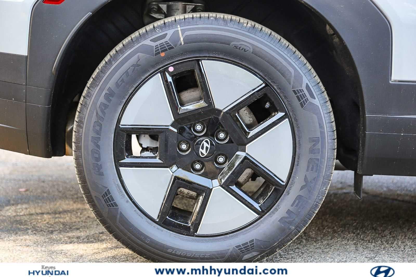 Thumbnail: 2026 Hyundai Santa Fe - 10