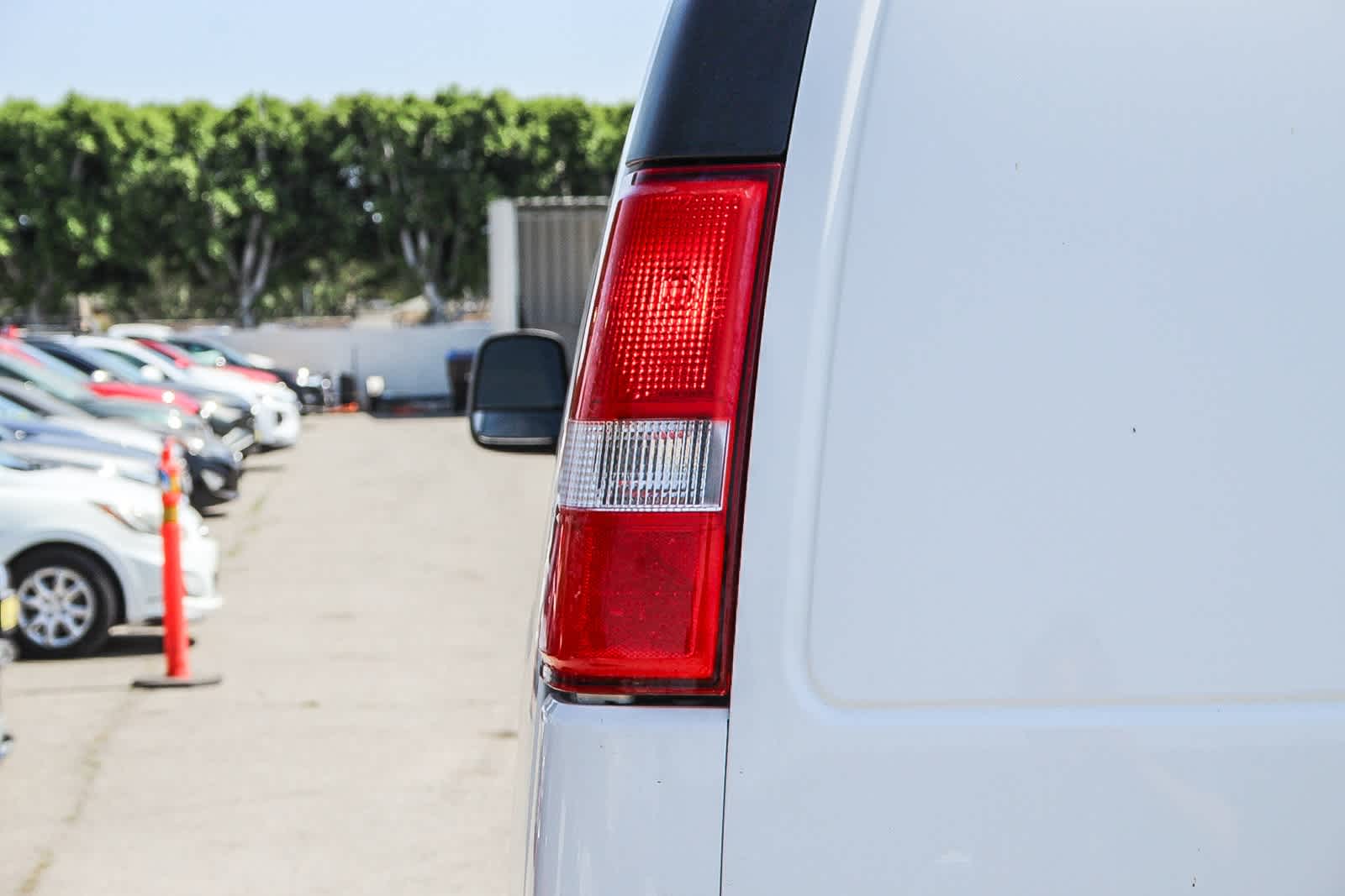 Thumbnail: 2023 GMC Savana - 7