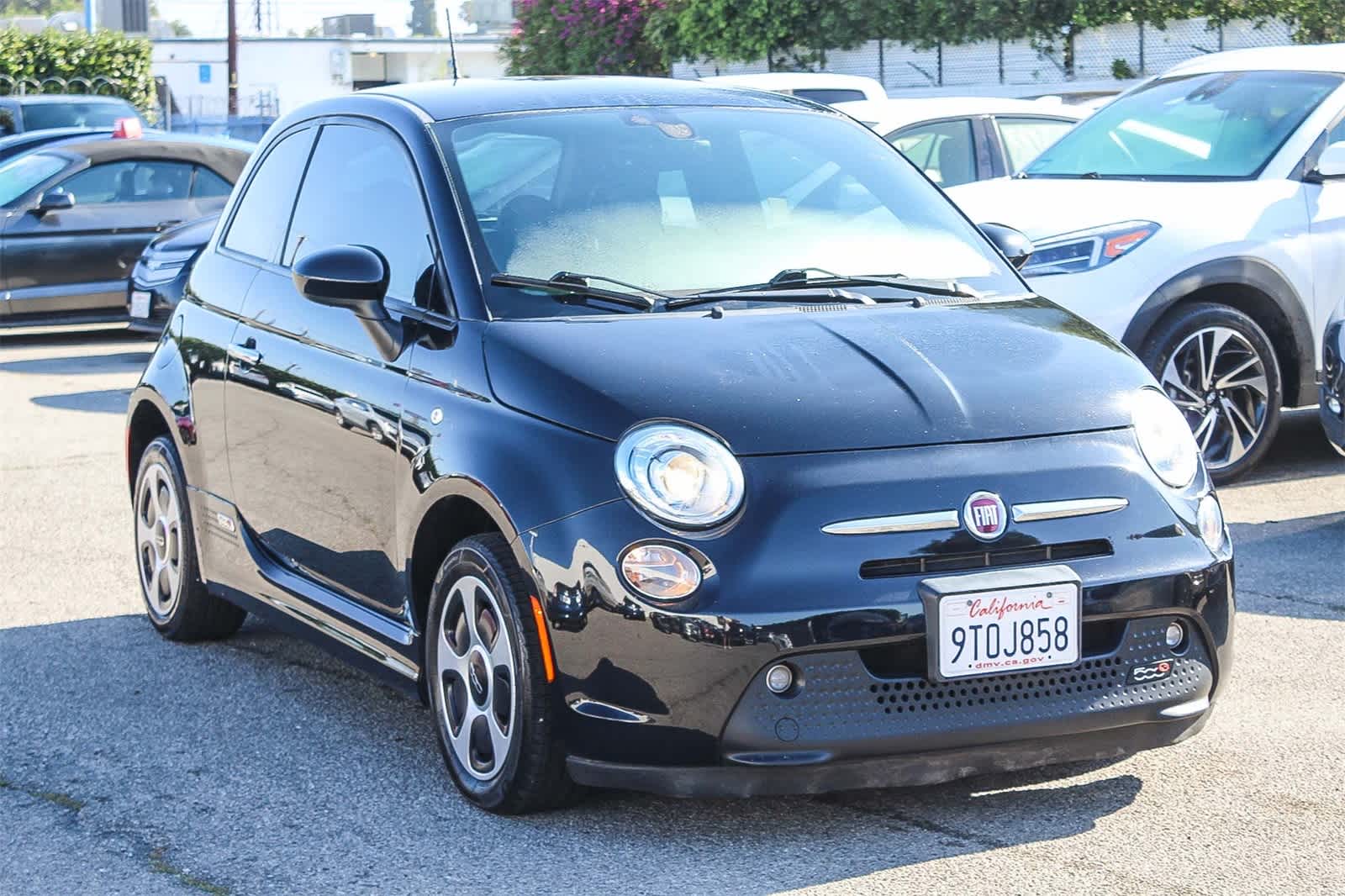 Thumbnail: 2019 Fiat 500e - 3