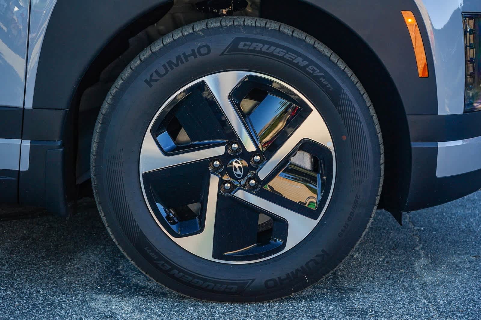 Thumbnail: 2026 Hyundai Ioniq - 8