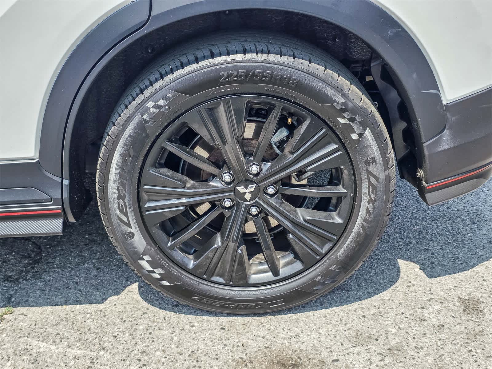 Thumbnail: 2019 Mitsubishi Eclipse Cross - 8