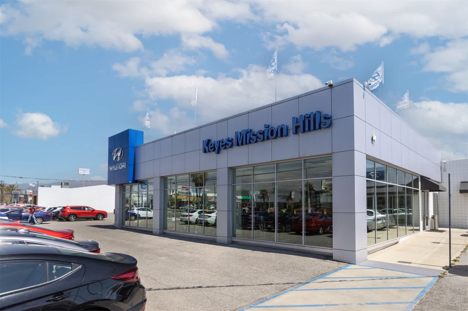 Thumbnail: 2012 Toyota Prius - 32