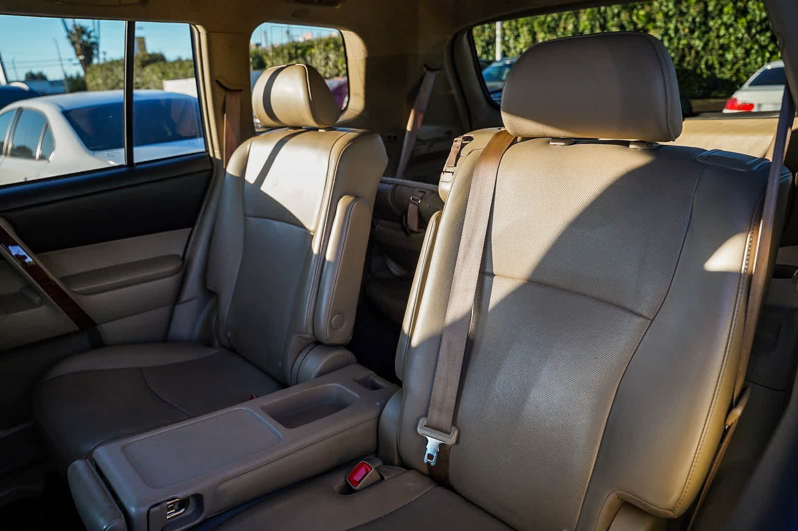 Thumbnail: 2013 Toyota Highlander - 18