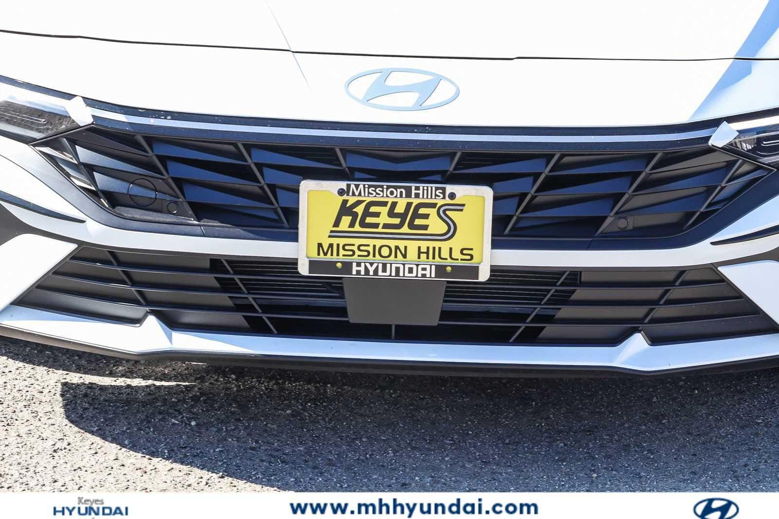 Thumbnail: 2026 Hyundai Elantra - 8