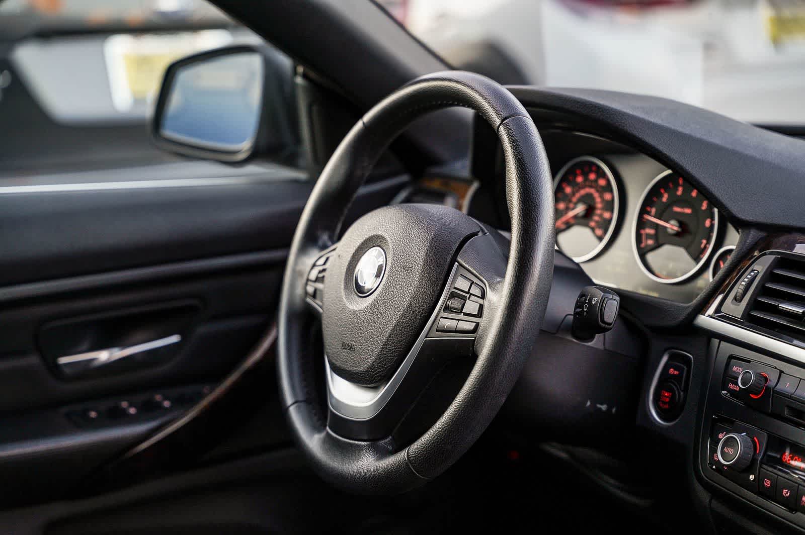 Thumbnail: 2014 BMW 4 Series - 15