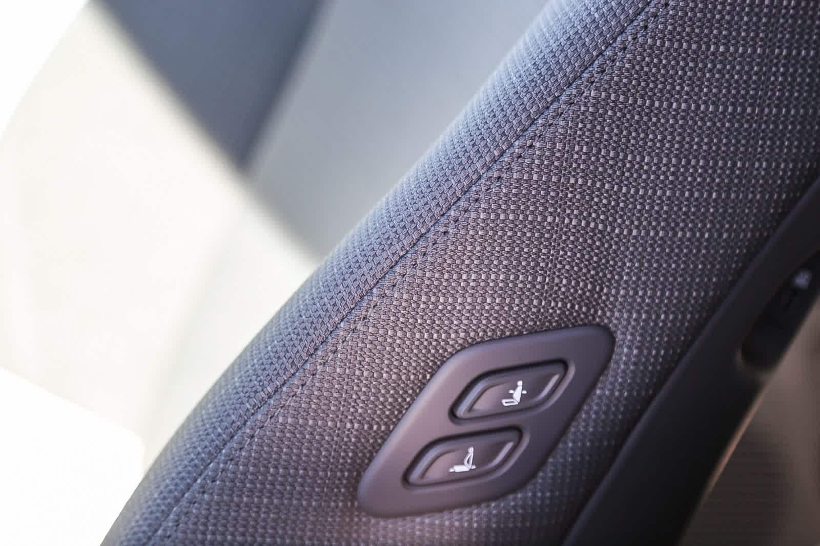 Thumbnail: 2026 Hyundai Ioniq - 27