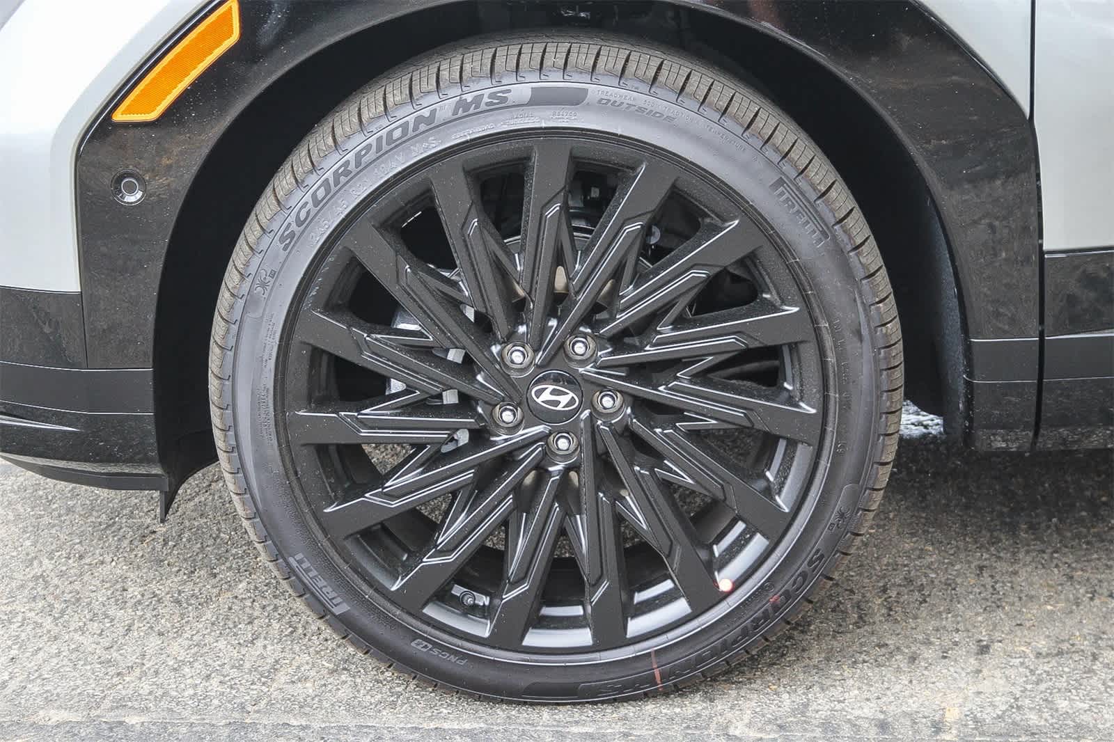 Thumbnail: 2025 Hyundai Santa Fe - 7