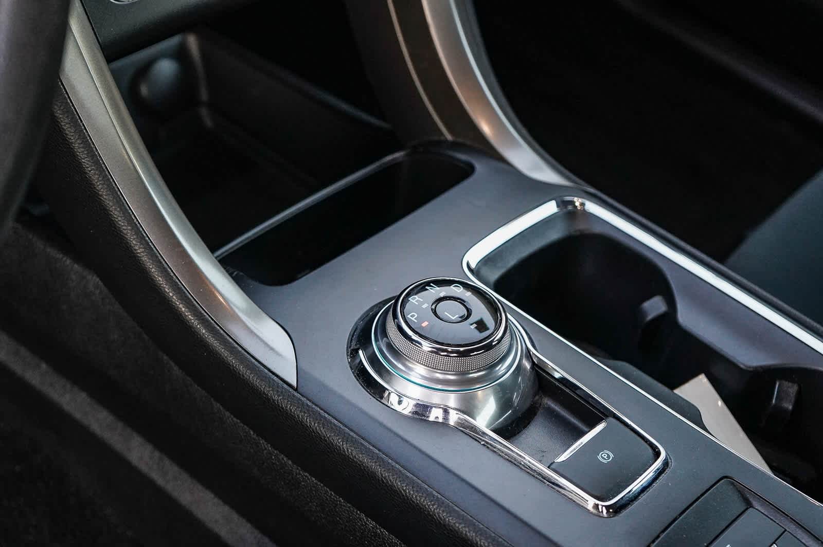 Thumbnail: 2020 Ford Fusion - 22