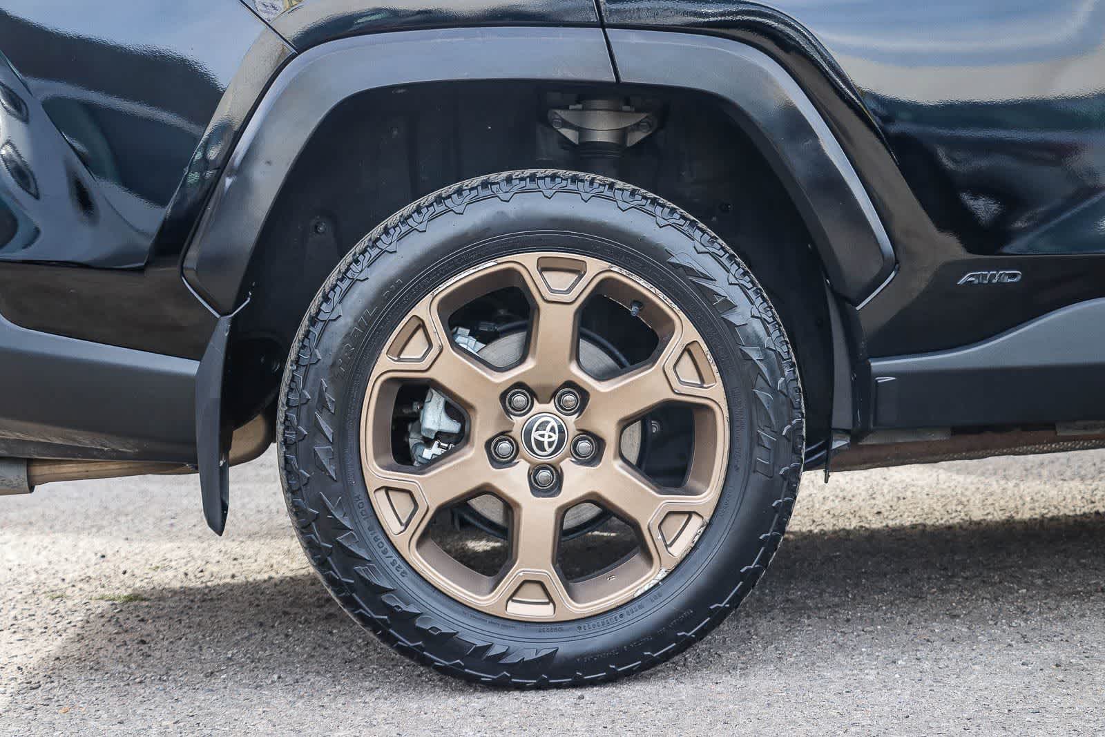 Thumbnail: 2024 Toyota RAV4 - 8