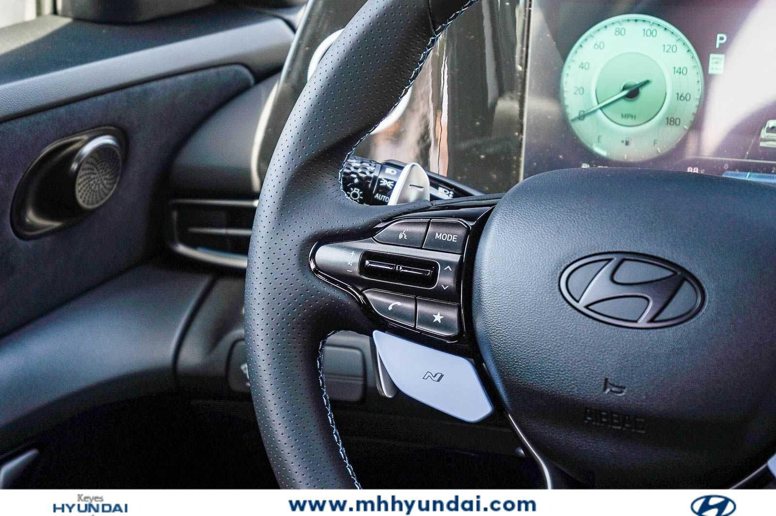Thumbnail: 2026 Hyundai Elantra - 17