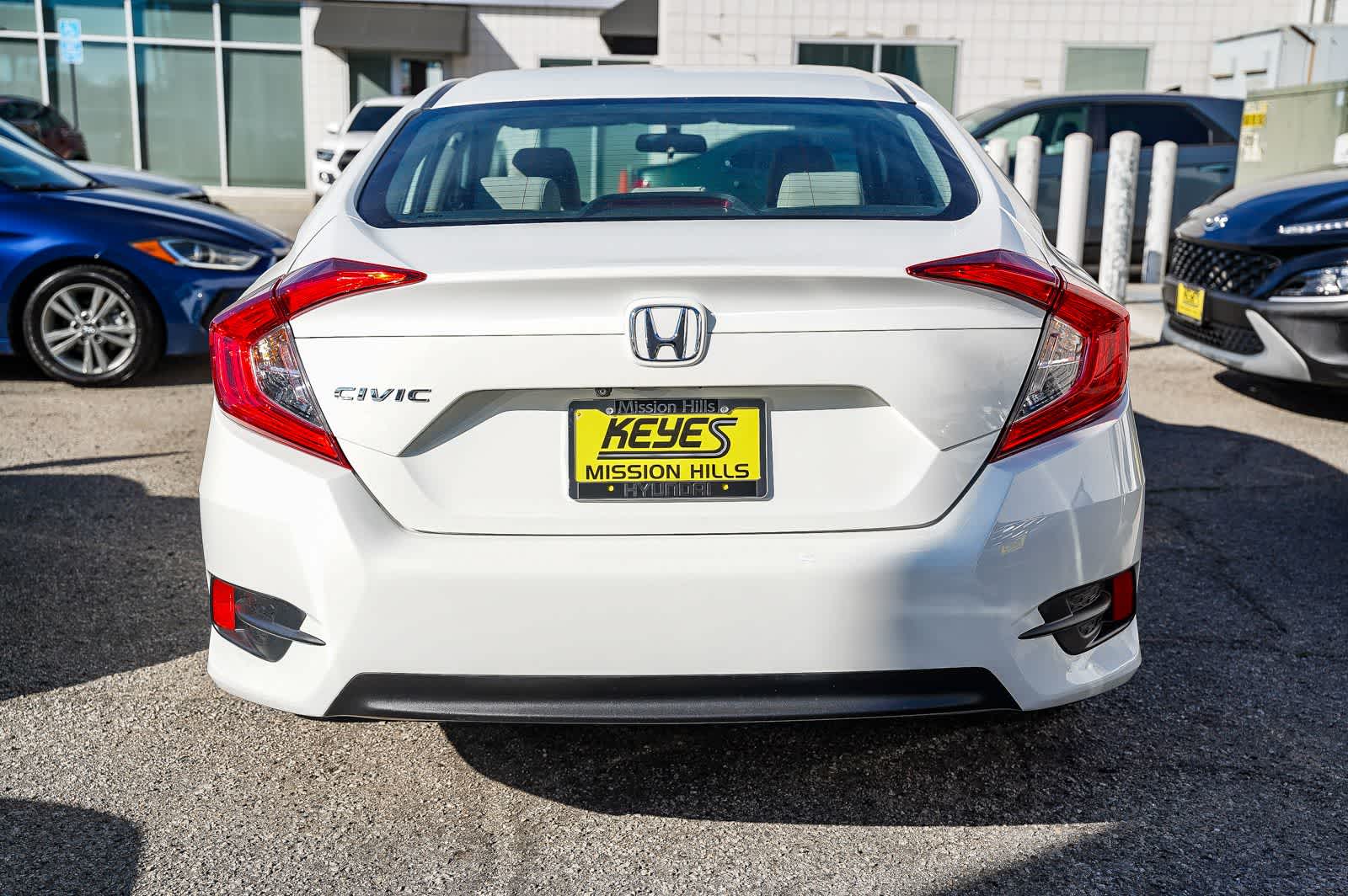 Thumbnail: 2016 Honda Civic - 7