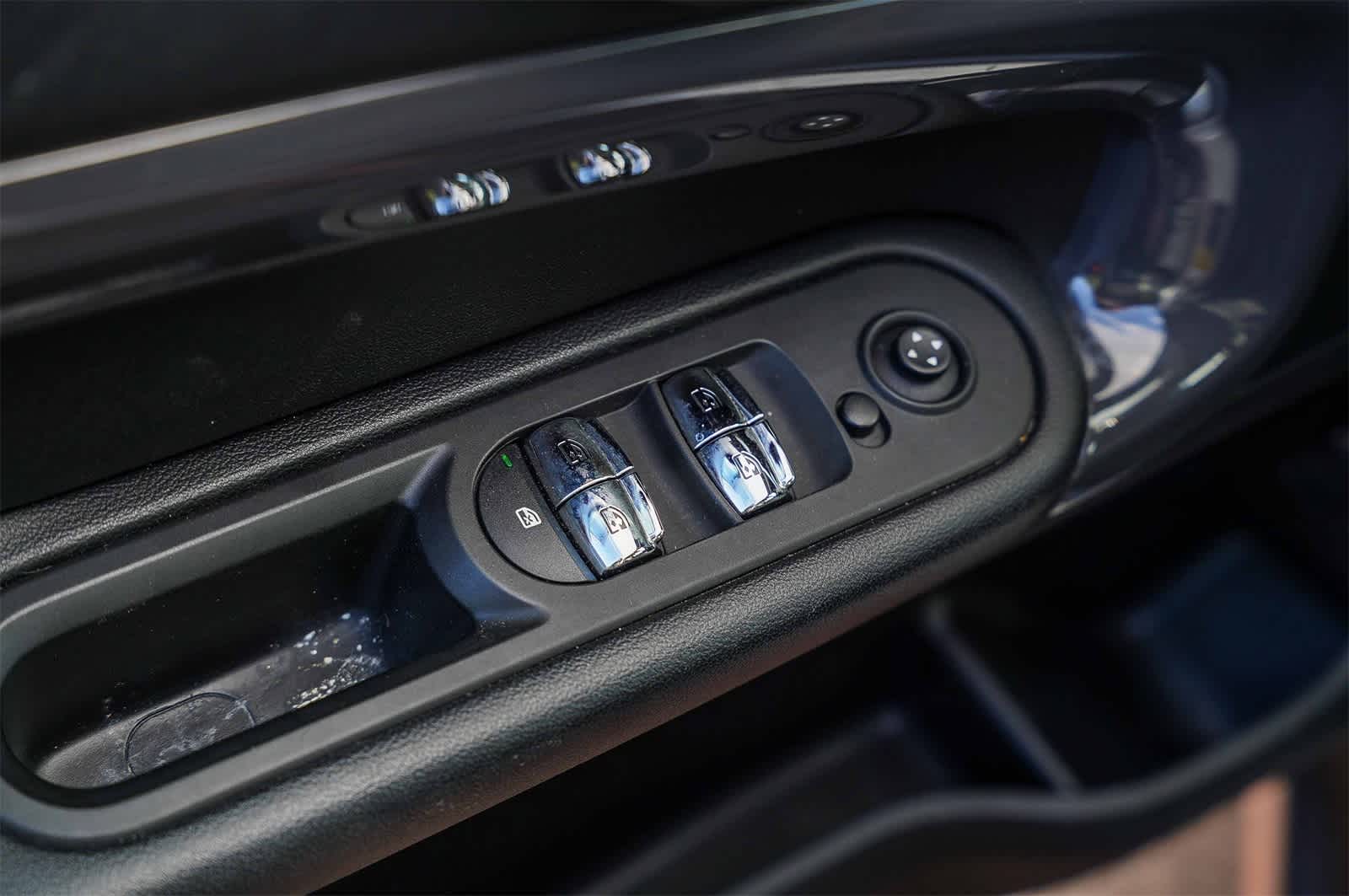 Thumbnail: 2018 MINI Cooper Countryman - 12