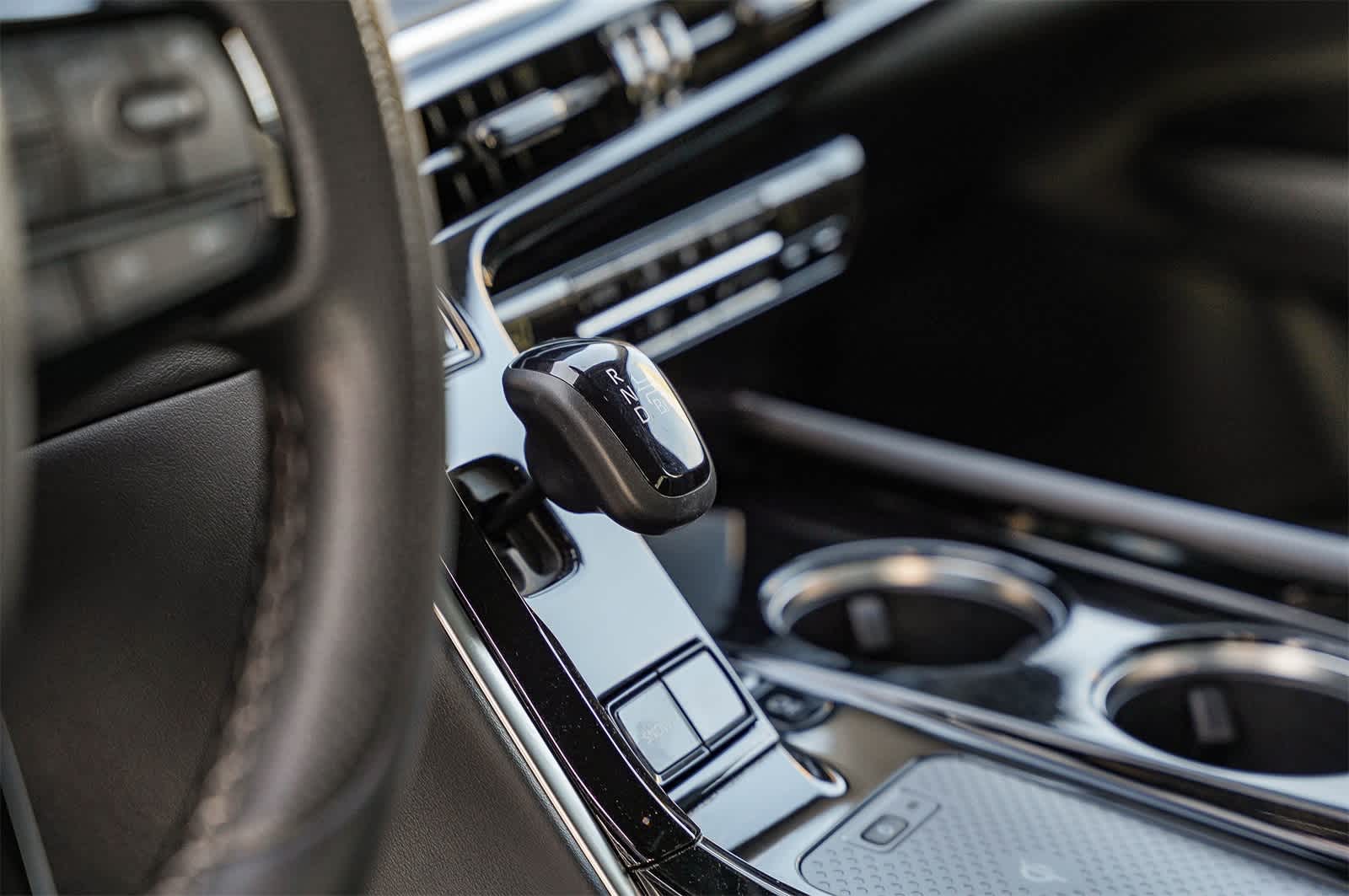 Thumbnail: 2023 Toyota Mirai - 21