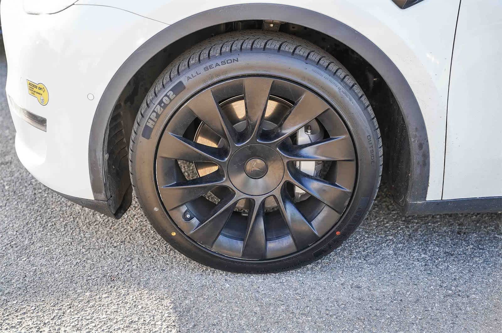 Thumbnail: 2022 Tesla Model Y - 5