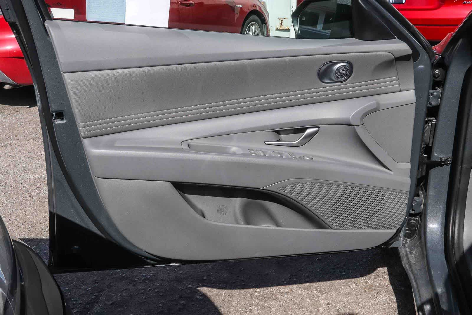 Thumbnail: 2025 Hyundai Elantra - 22