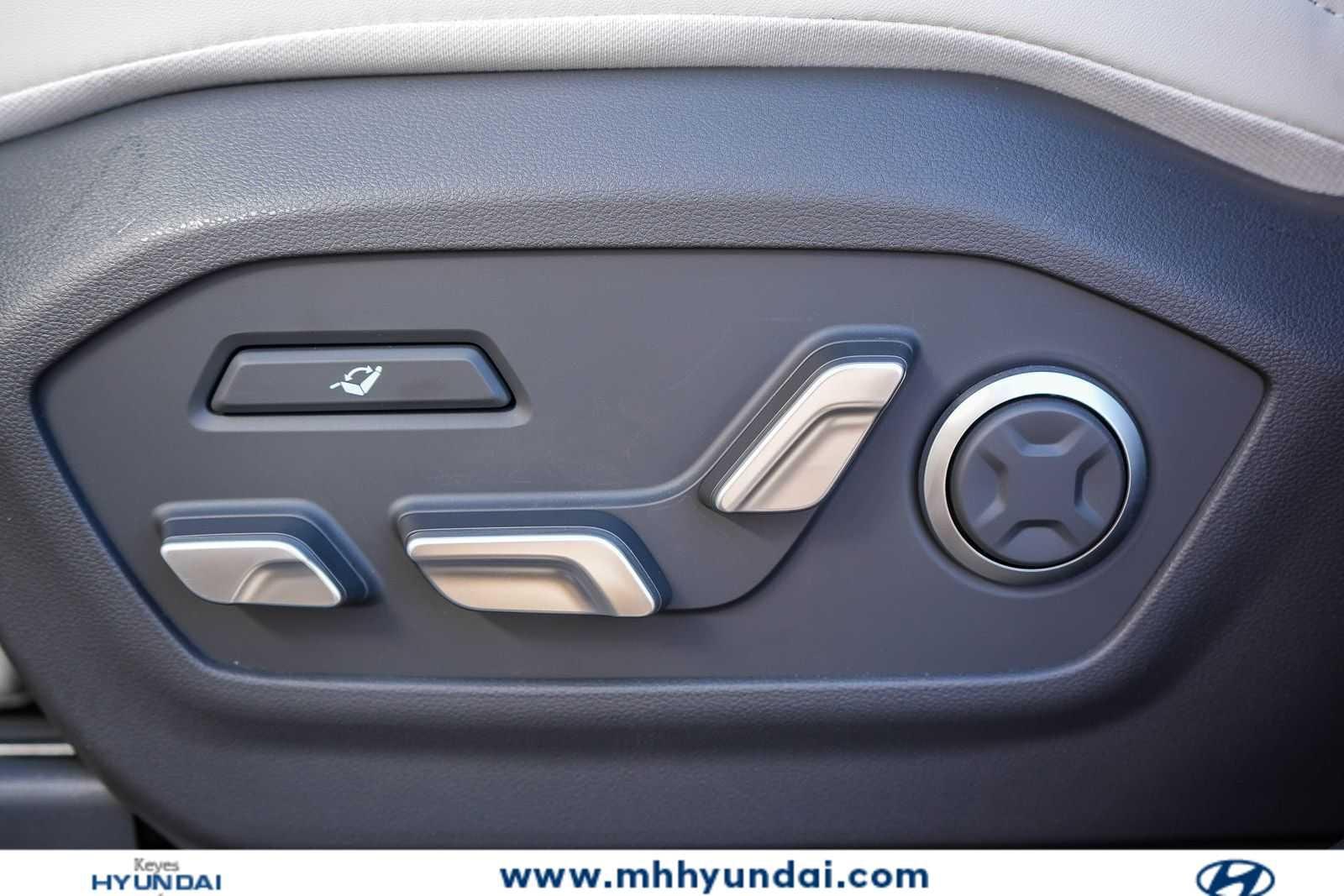 Thumbnail: 2026 Hyundai Santa Fe - 22