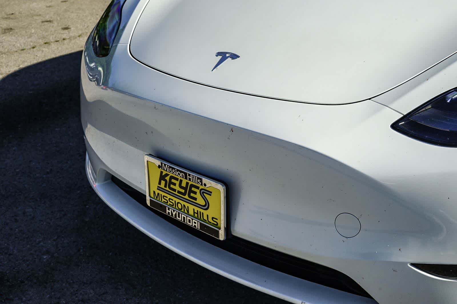 Thumbnail: 2023 Tesla Model Y - 8