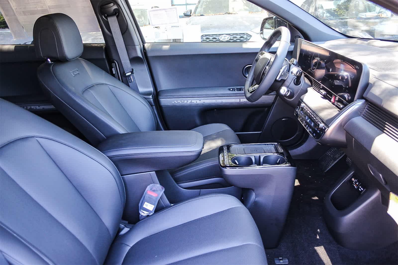 Thumbnail: 2025 Hyundai Ioniq 5 - 26