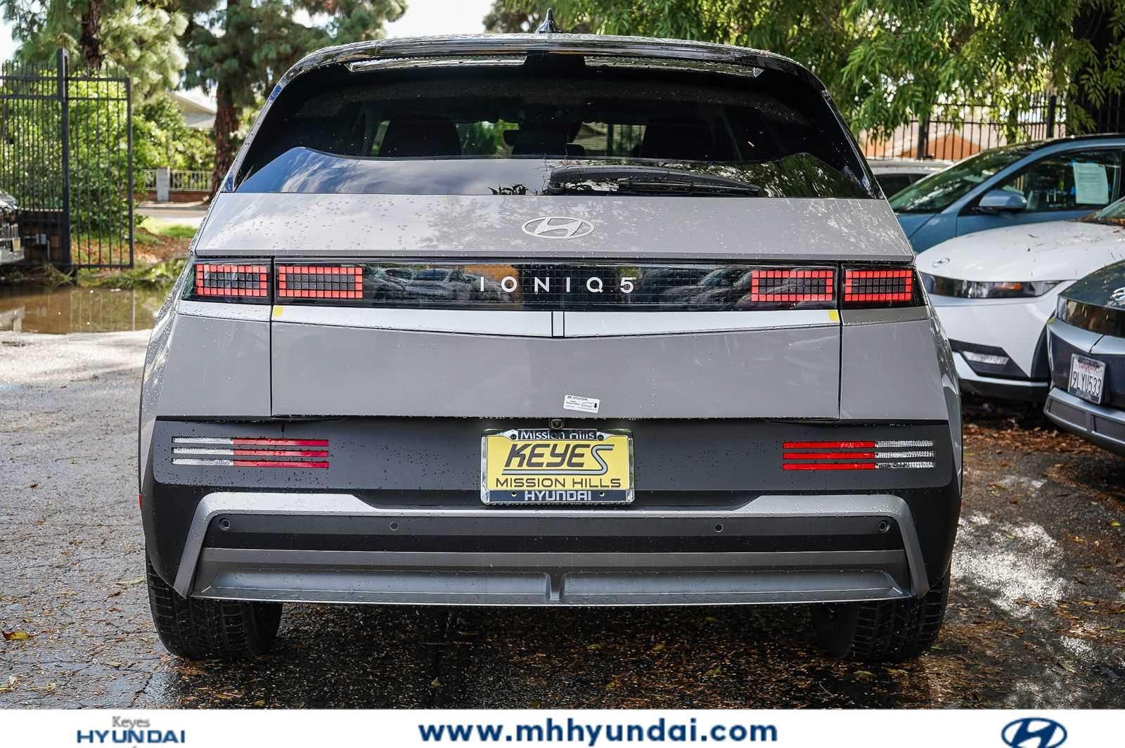 Thumbnail: 2026 Hyundai Ioniq 5 - 7