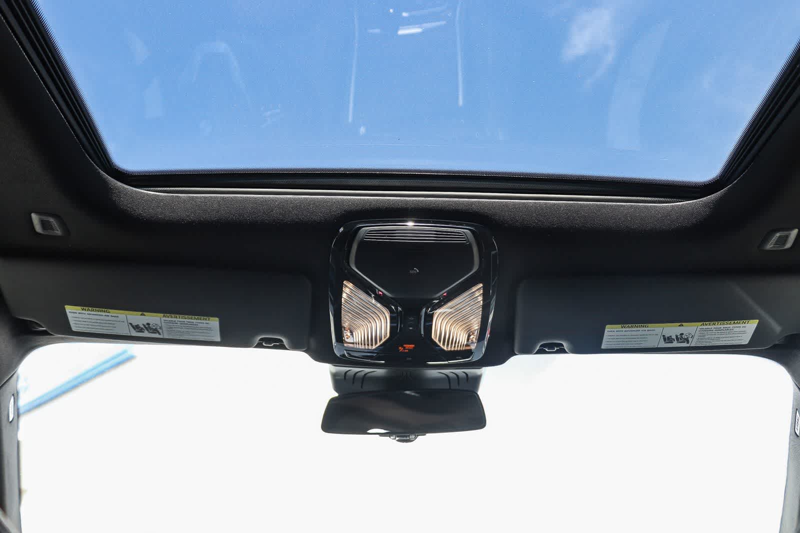 Thumbnail: 2023 BMW i4 - 11