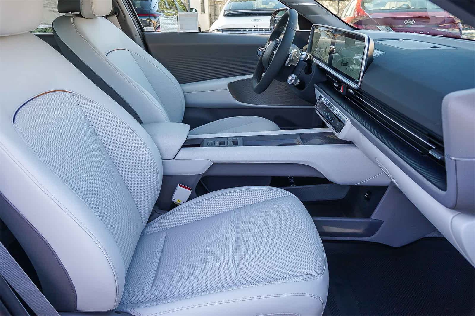 Thumbnail: 2025 Hyundai Ioniq 6 - 20