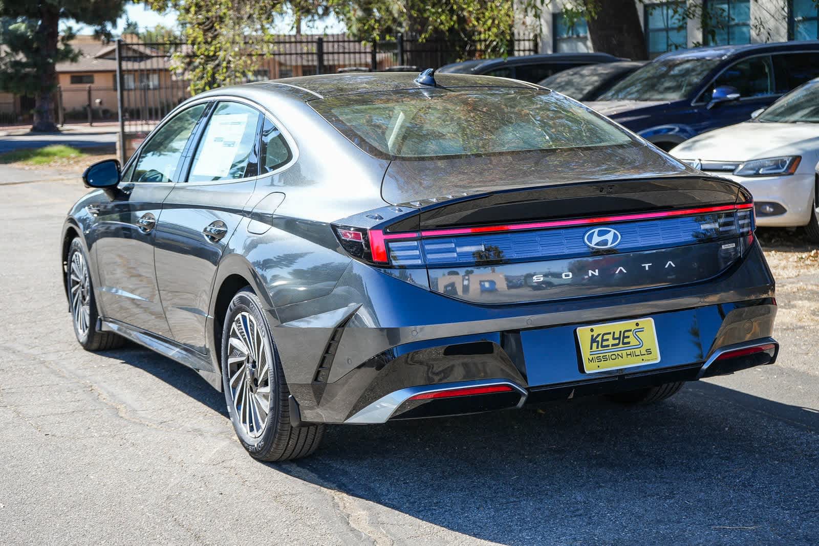 Thumbnail: 2025 Hyundai Sonata - 2