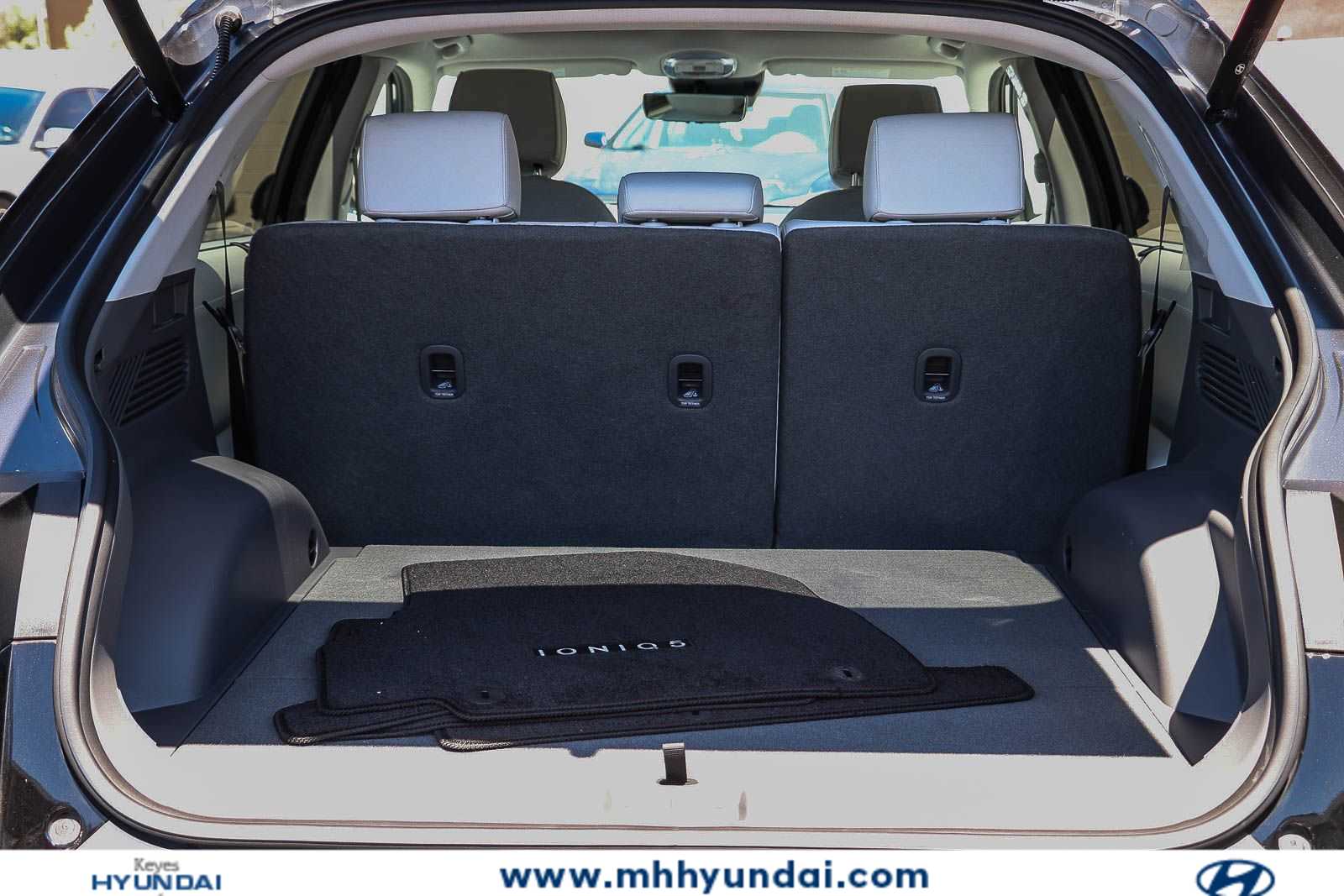 Thumbnail: 2024 Hyundai Ioniq 5 - 24