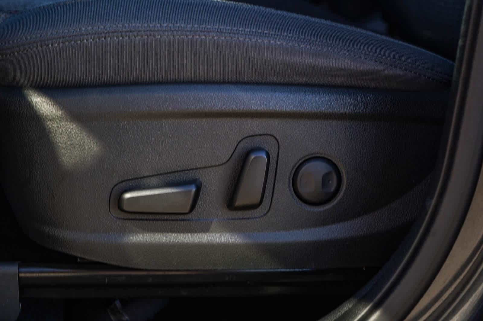 Thumbnail: 2022 Hyundai Santa Fe - 19