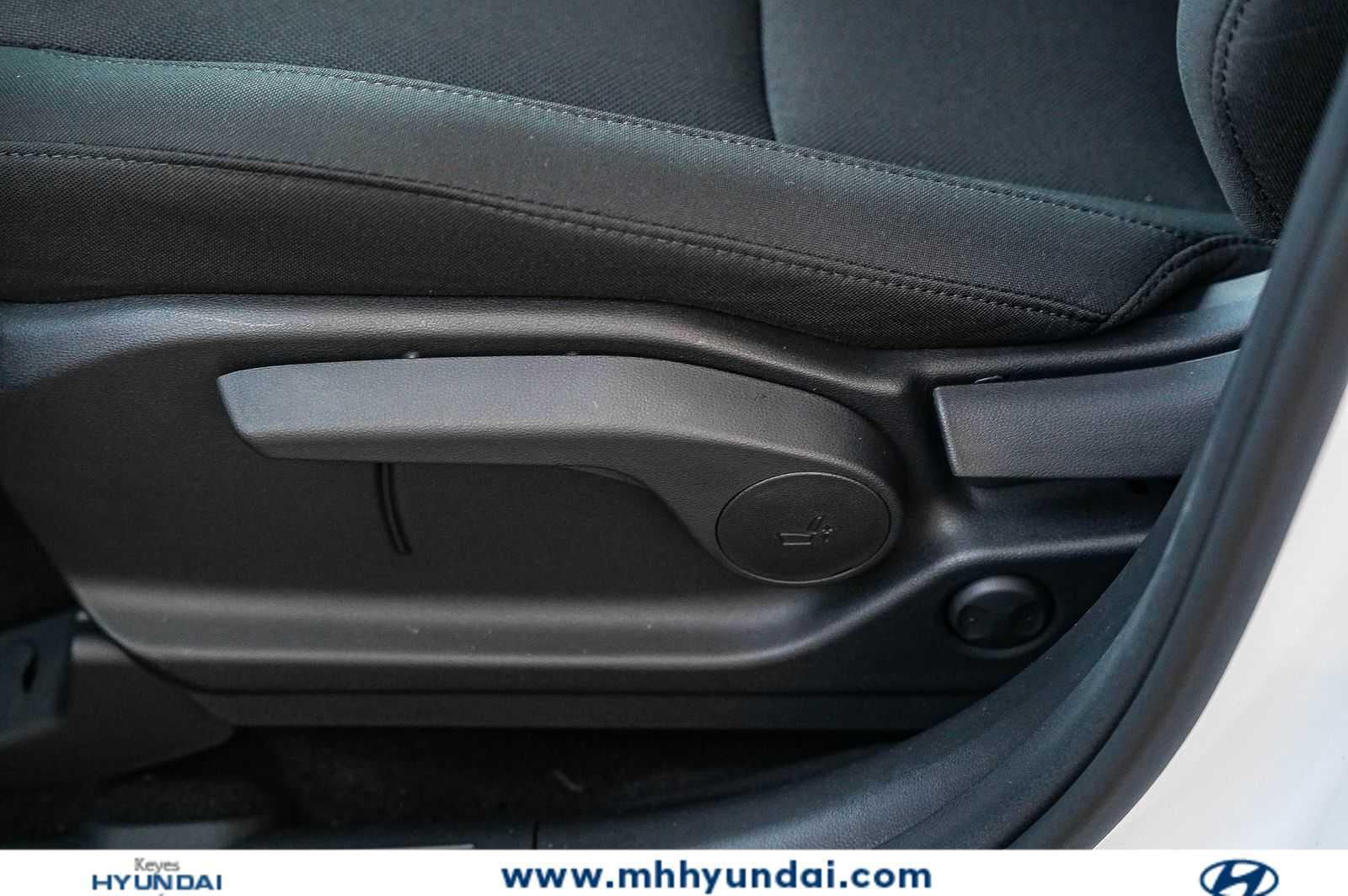 Thumbnail: 2026 Hyundai Santa Fe - 21