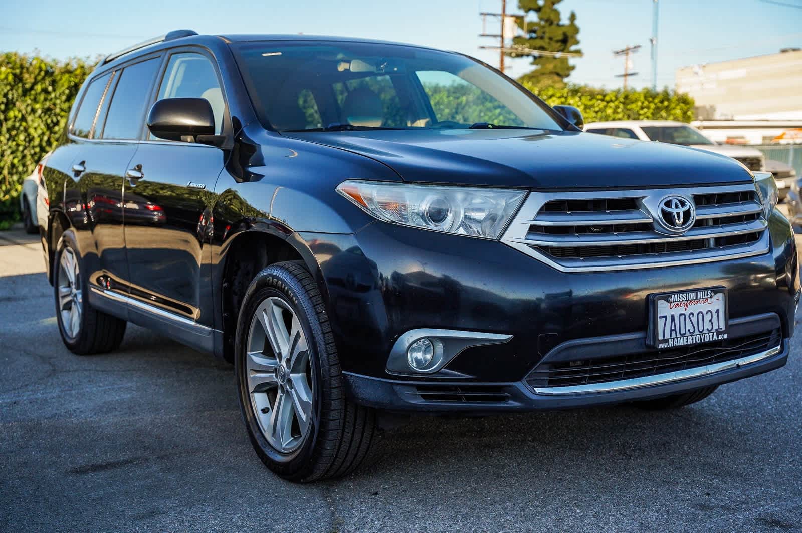 Thumbnail: 2013 Toyota Highlander - 3