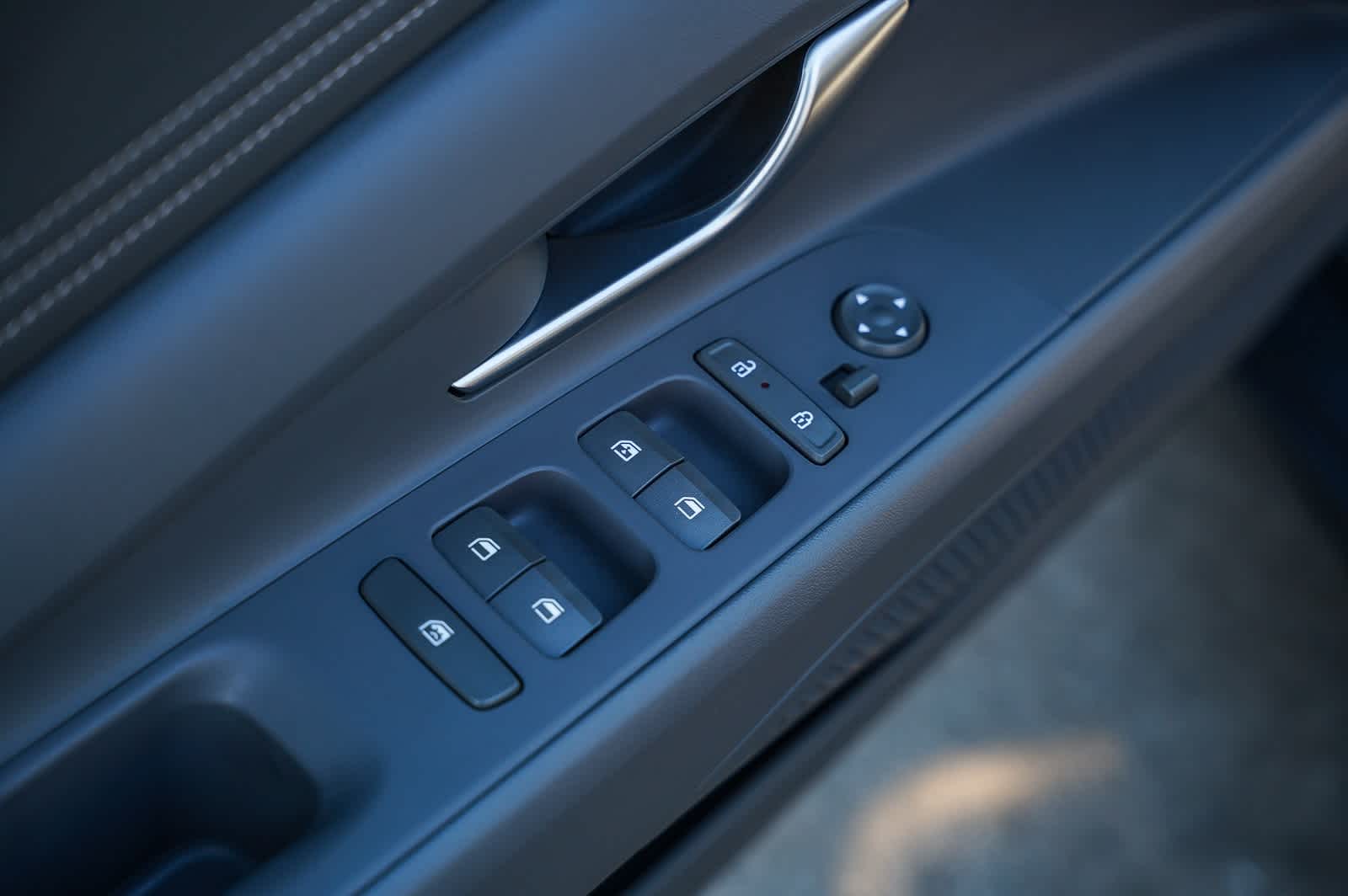 Thumbnail: 2024 Hyundai Elantra - 19