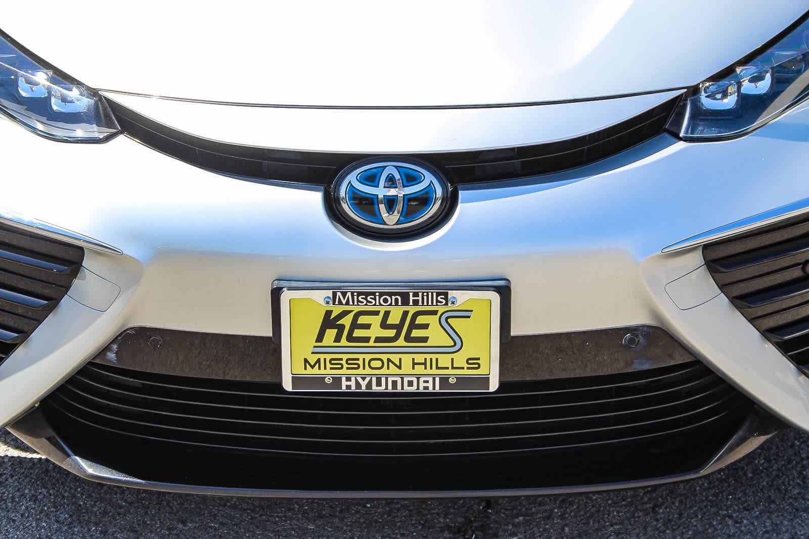 Thumbnail: 2019 Toyota Mirai - 11