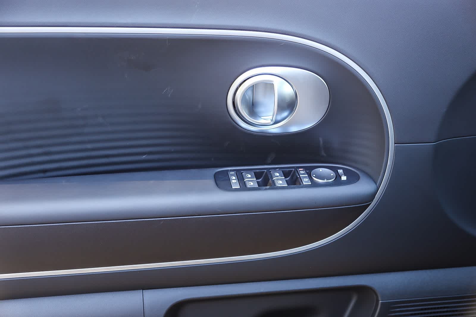 Thumbnail: 2026 Hyundai Ioniq - 21