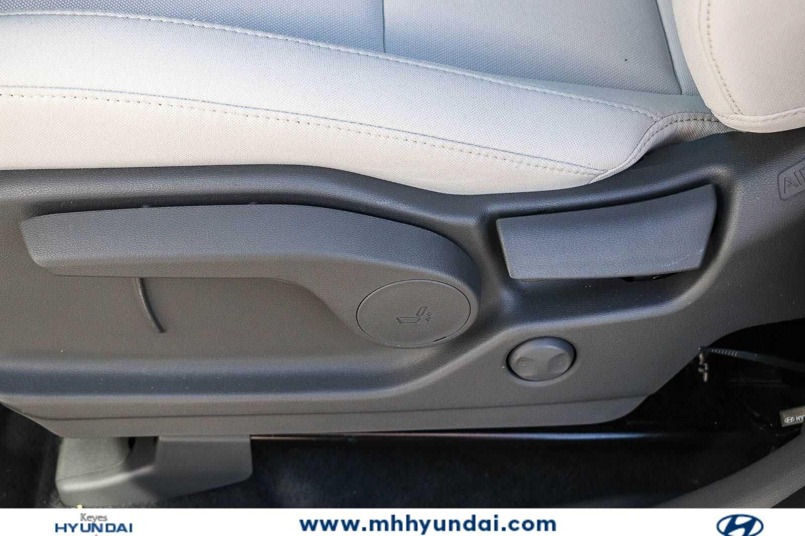 Thumbnail: 2026 Hyundai Santa Fe - 20