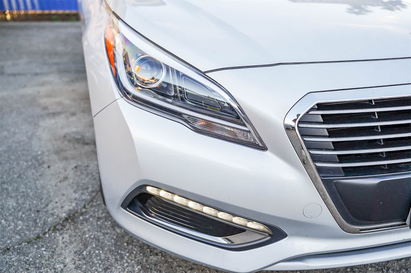 Thumbnail: 2016 Hyundai Sonata - 4