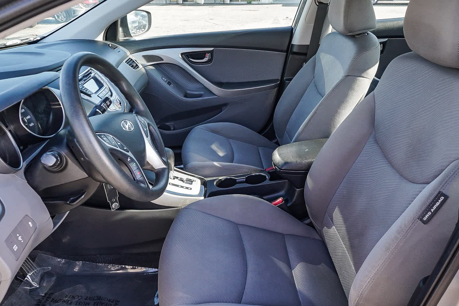 Thumbnail: 2012 Hyundai Elantra - 21