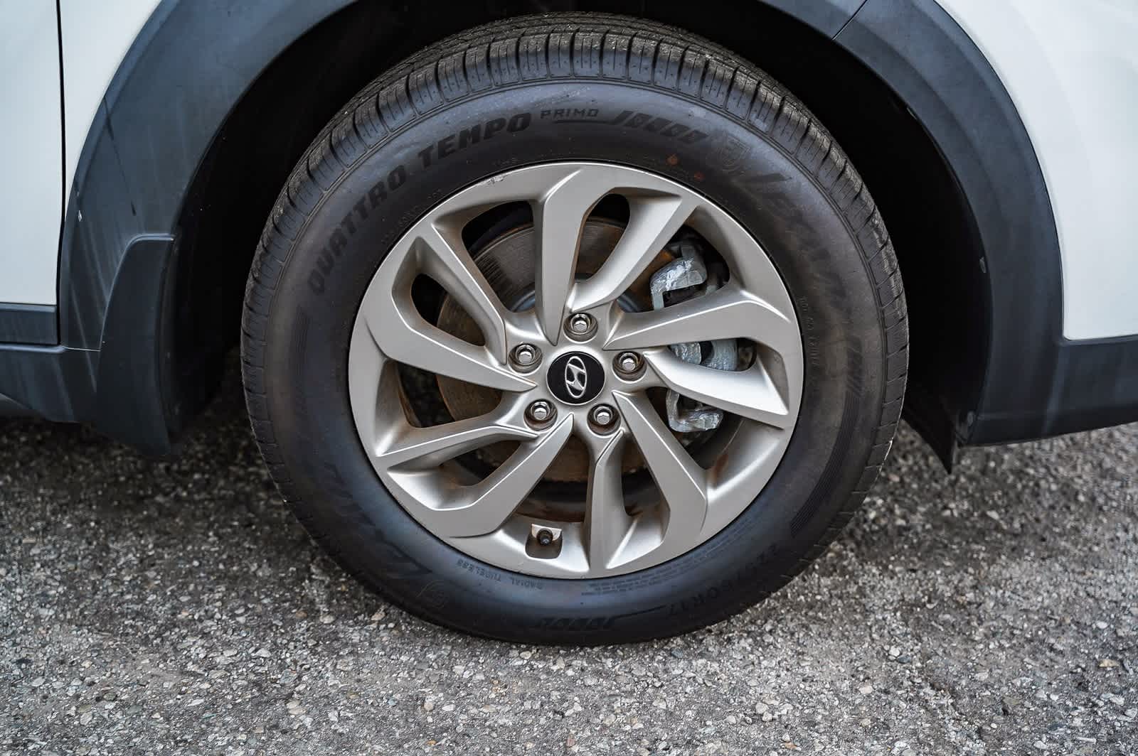 Thumbnail: 2016 Hyundai Tucson - 6