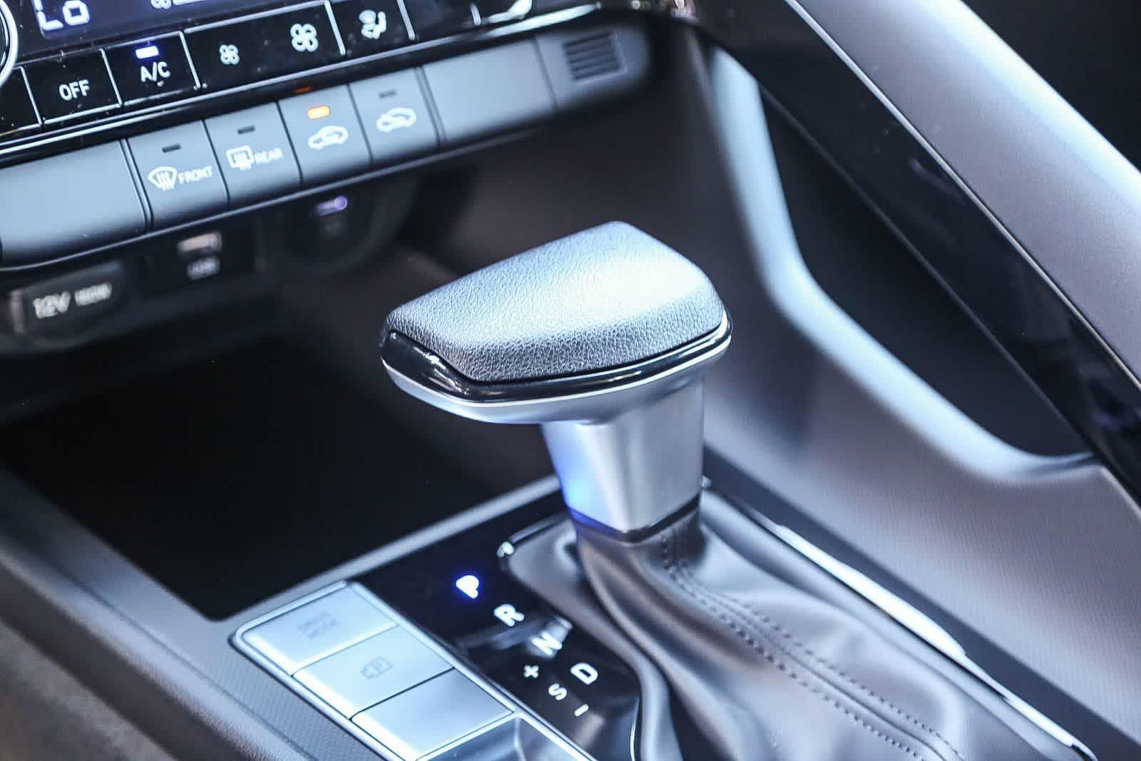 Thumbnail: 2026 Hyundai Elantra - 20