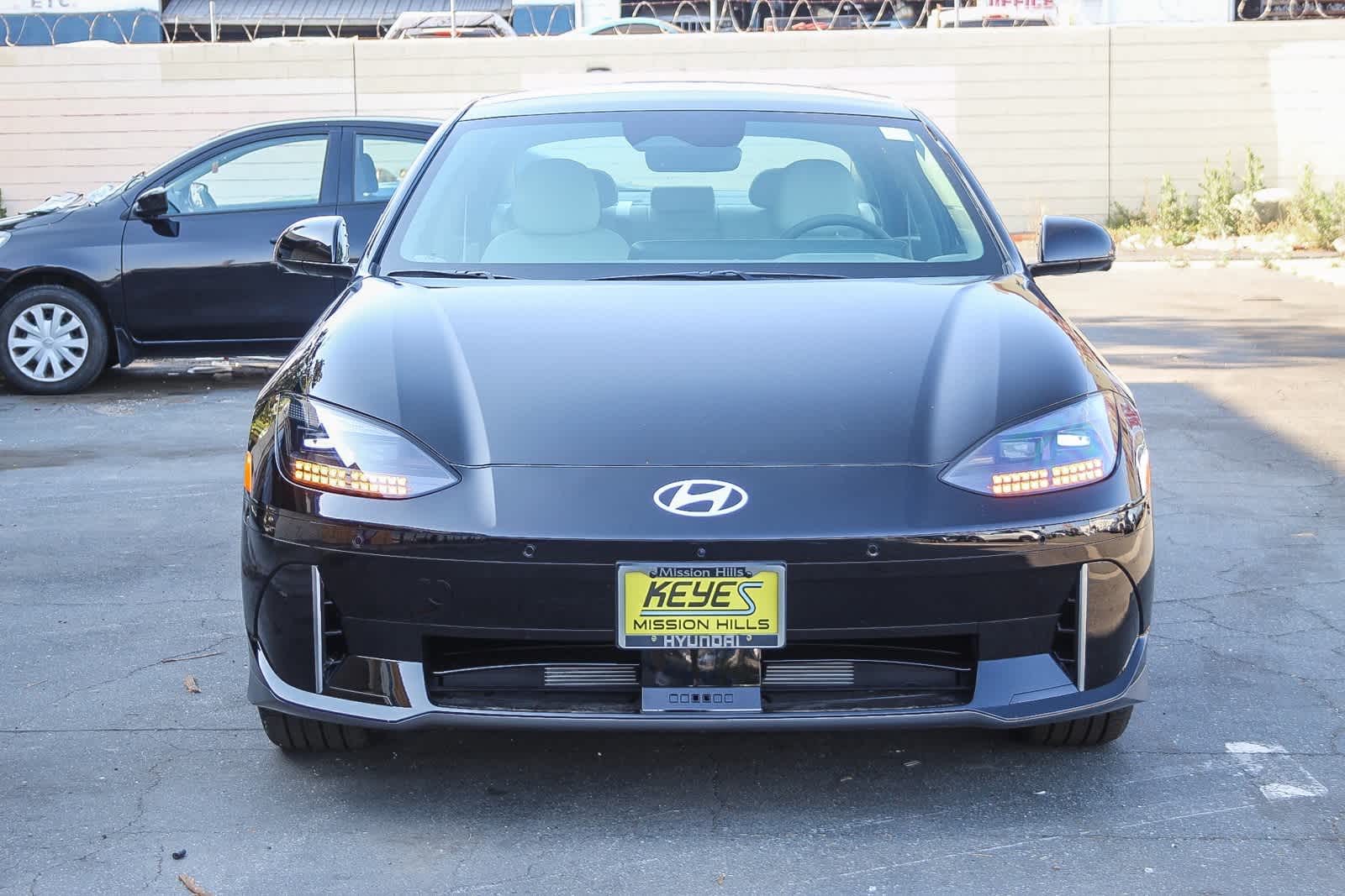 2025 Hyundai Ioniq 6 Limited 2