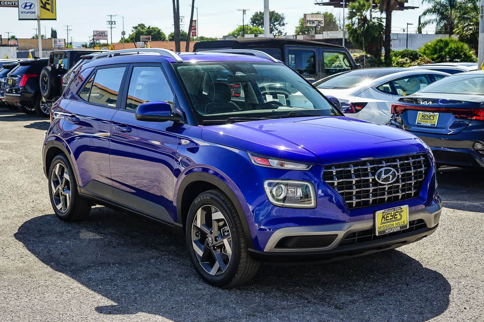 Thumbnail: 2024 Hyundai Venue - 5