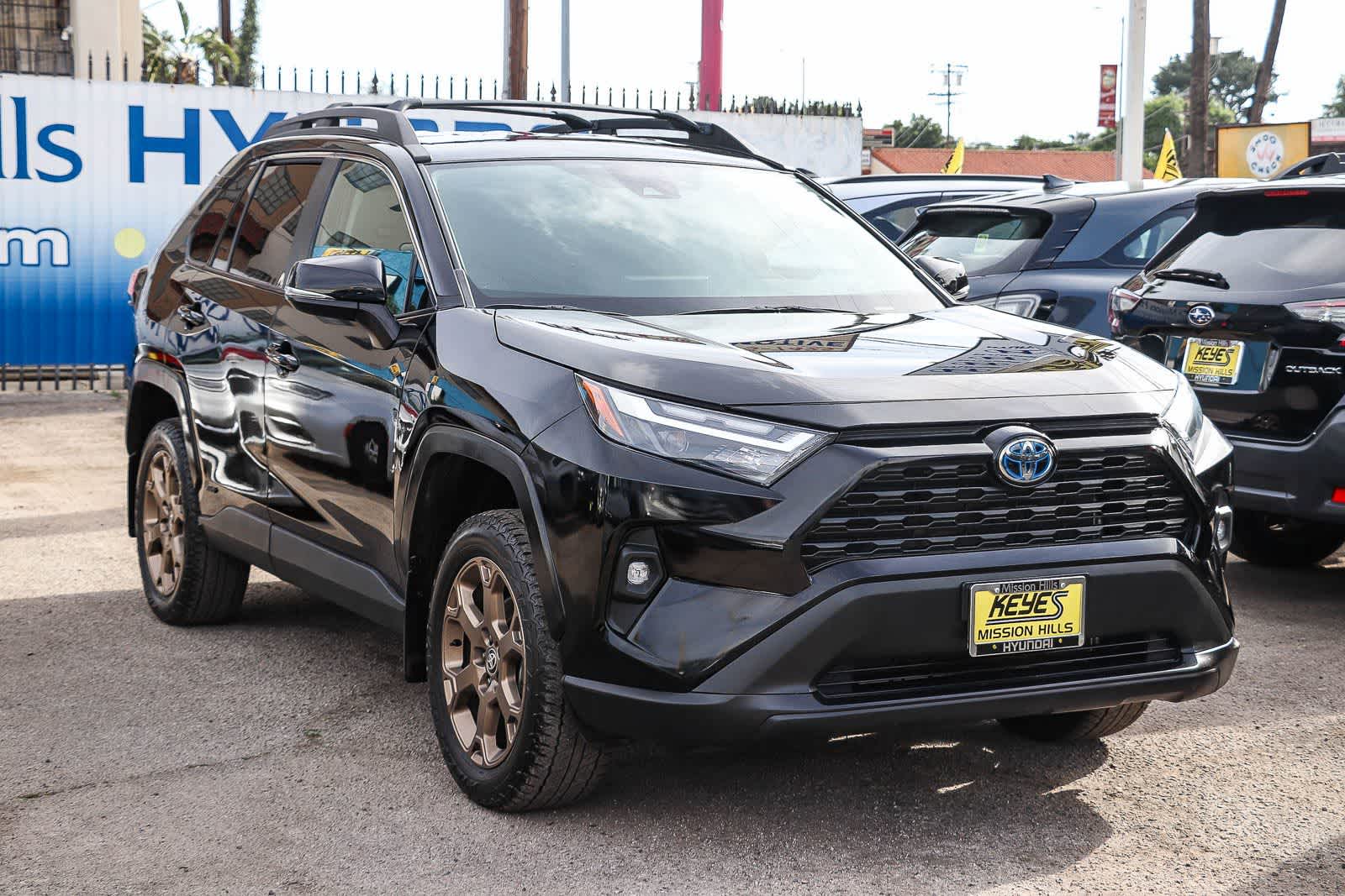 Thumbnail: 2024 Toyota RAV4 - 3