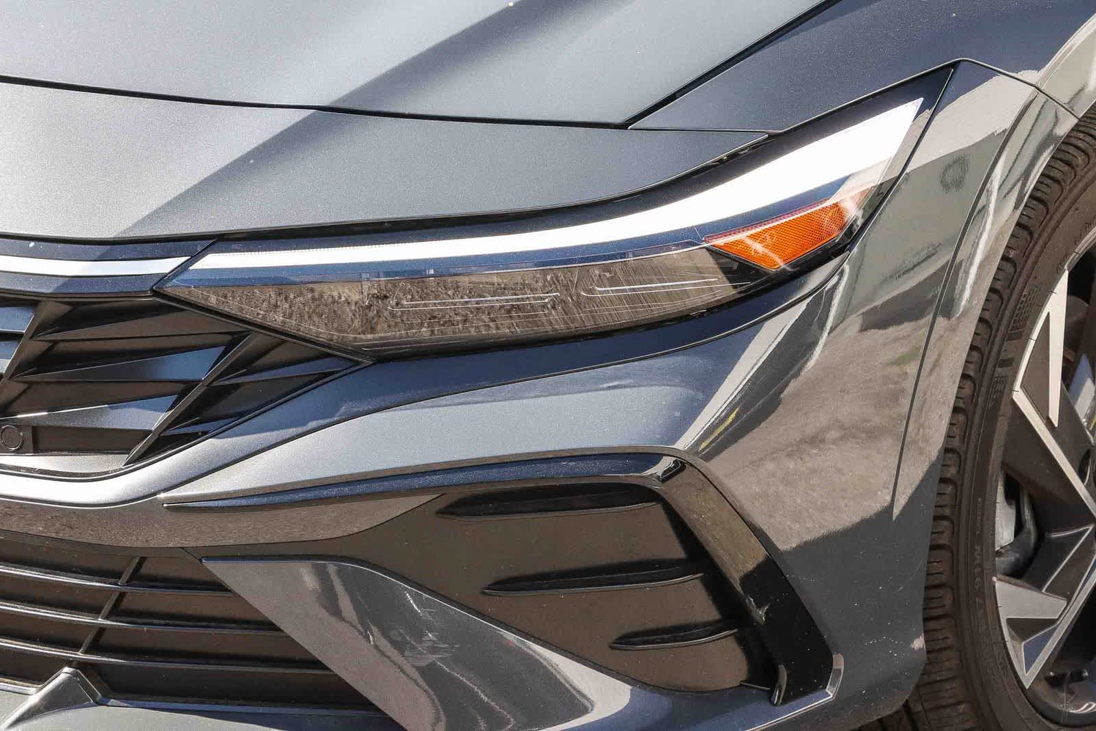 Thumbnail: 2025 Hyundai Elantra - 7