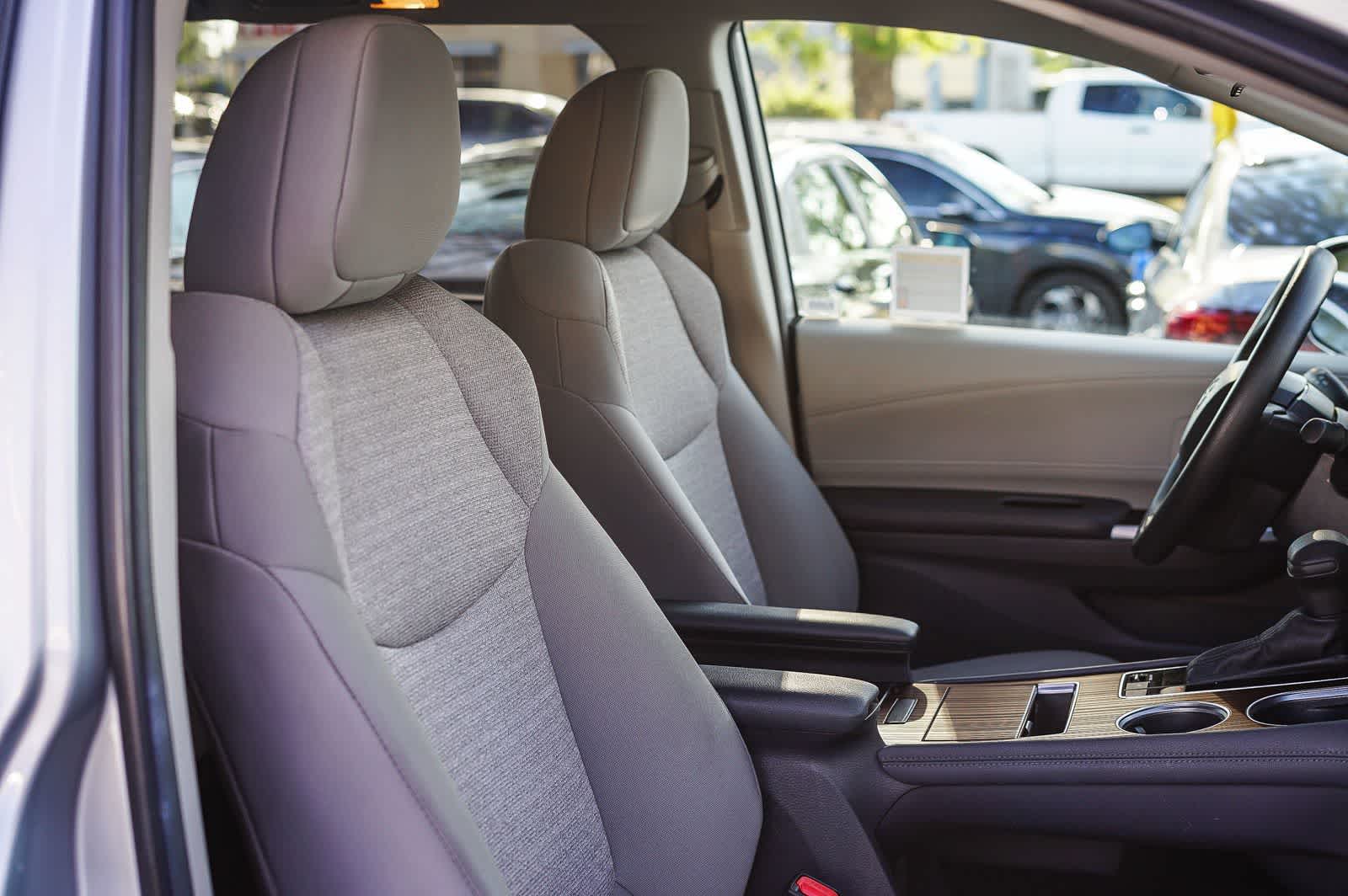 Thumbnail: 2024 Toyota Sienna - 15