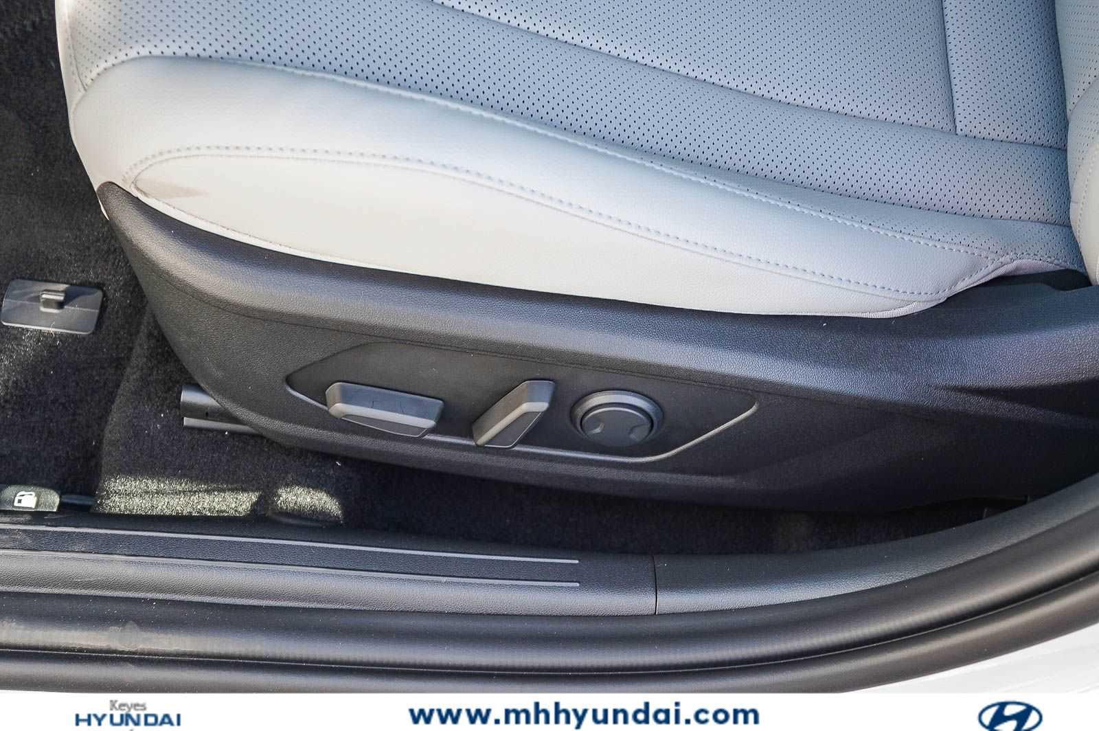 Thumbnail: 2026 Hyundai Elantra - 27
