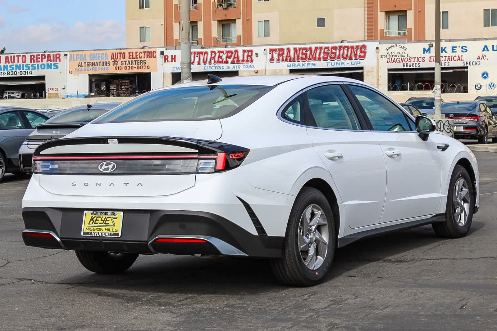 2025 Hyundai Sonata SE 4
