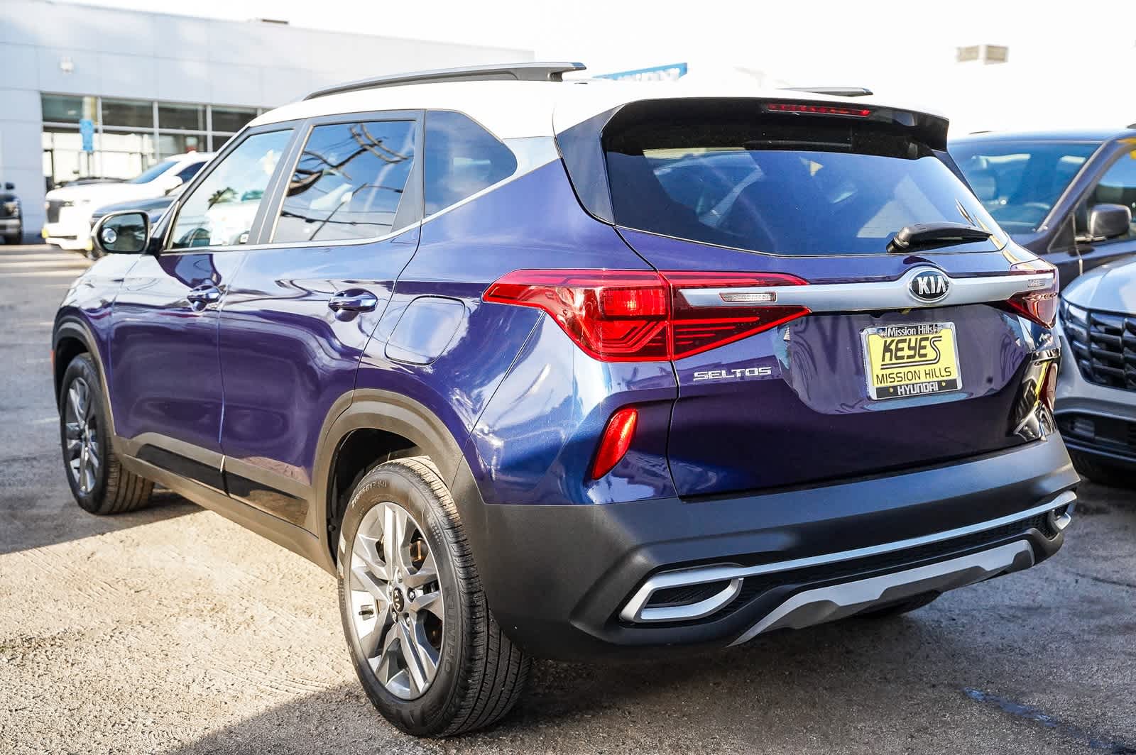 Thumbnail: 2021 Kia Seltos - 8