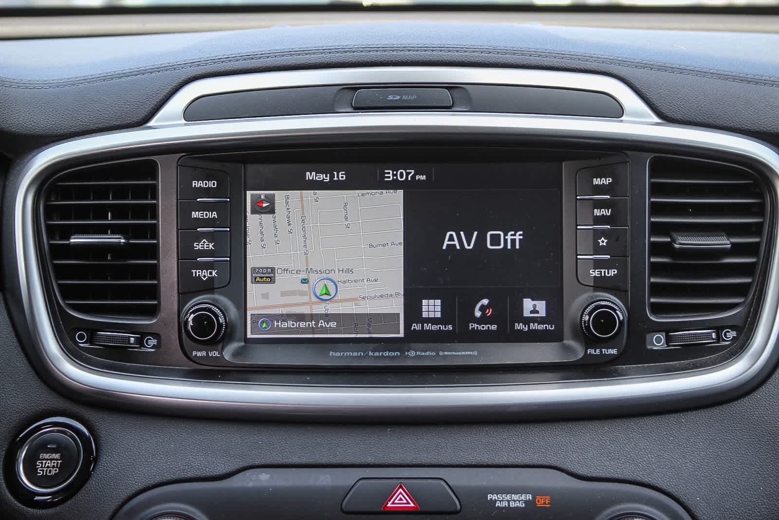 Thumbnail: 2019 Kia Sorento - 16